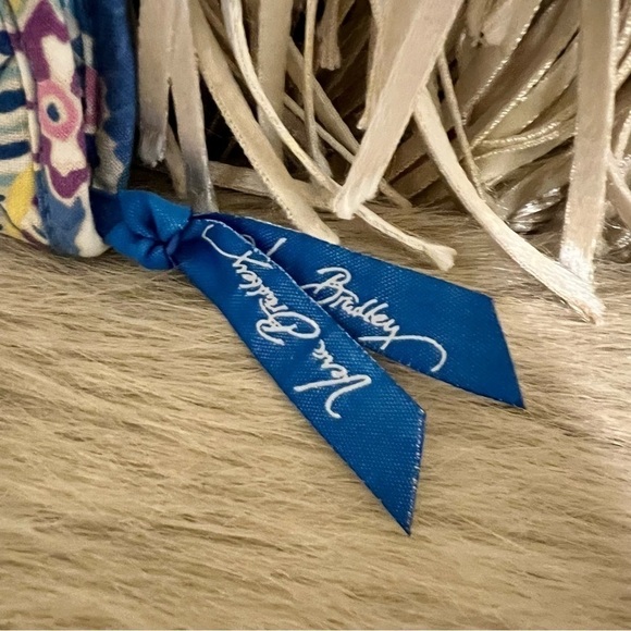 VERA BRADLEY Capri Blue Travel Jewlery Case Green Purple Paisley Semi-Circle - Picture 10 of 11